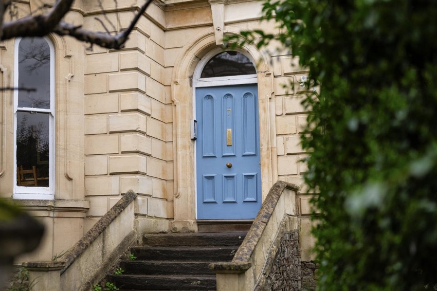 Images for Warwick Road | Redland