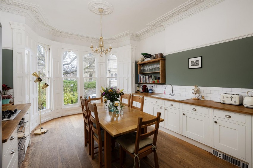 Images for Warwick Road | Redland